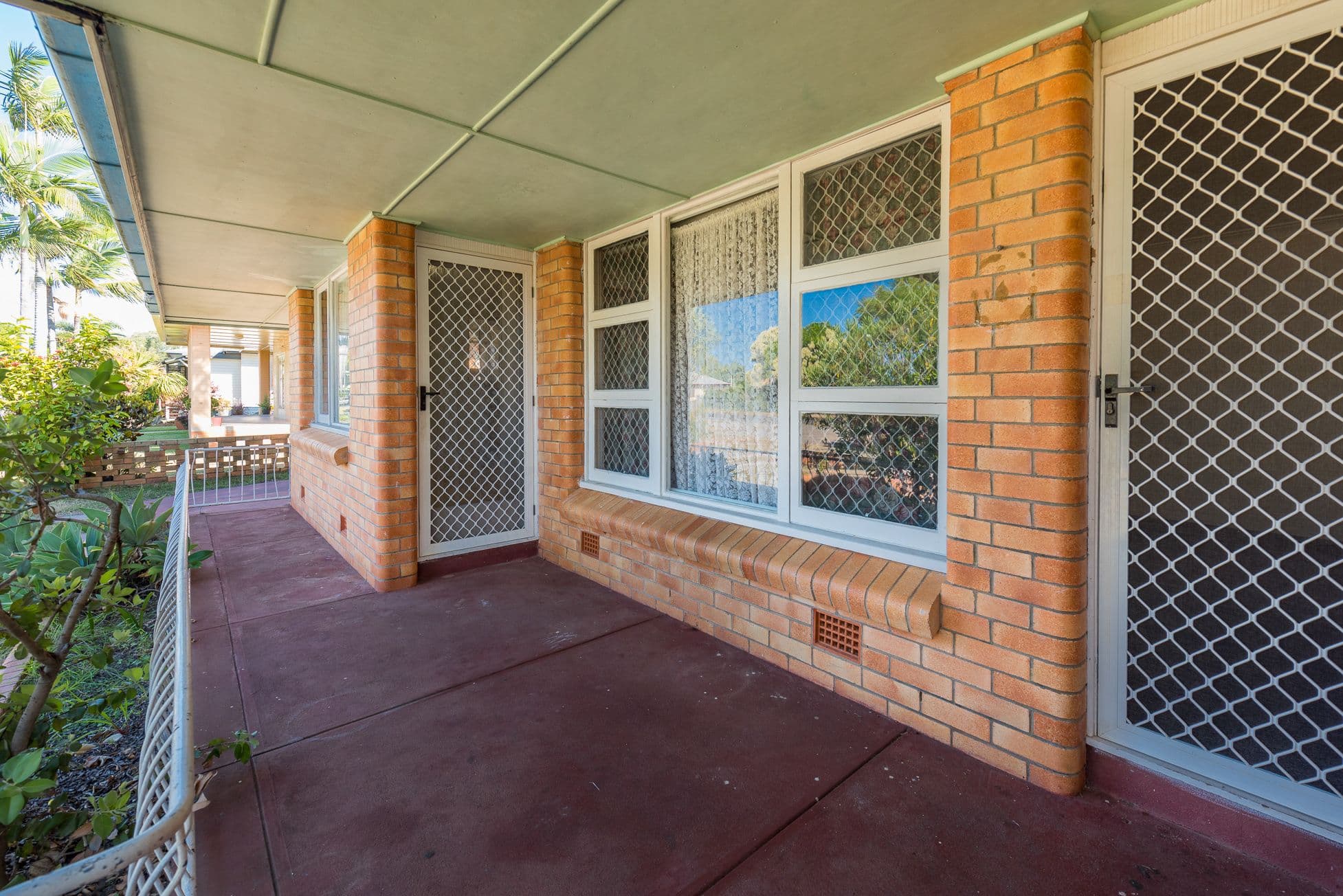 64 Elliott Heads Road, Kepnock QLD 4670, Kepnock - Thumbnail 3