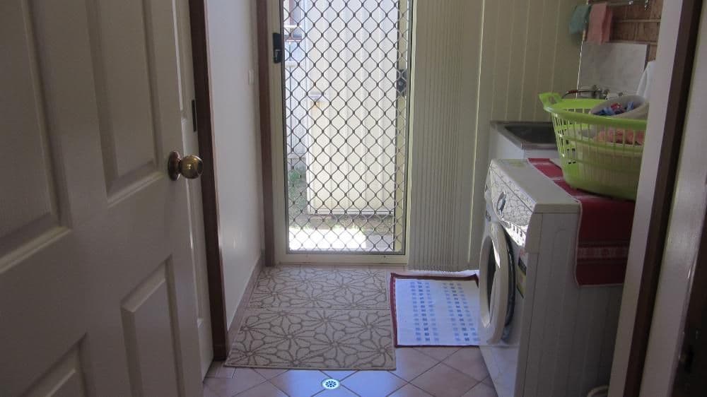 403 Griffith Road, LAVINGTON NSW 2641, Lavington - Thumbnail 7