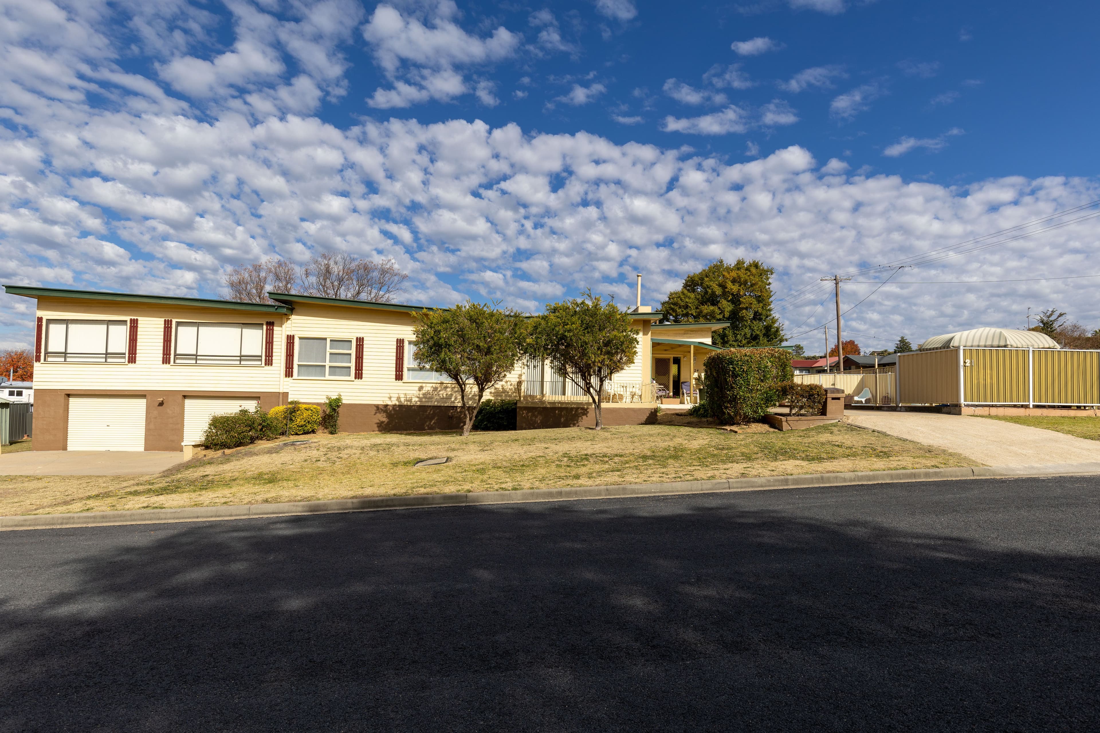 24 Lang Street, Inverell NSW 2360, Inverell - Image 1