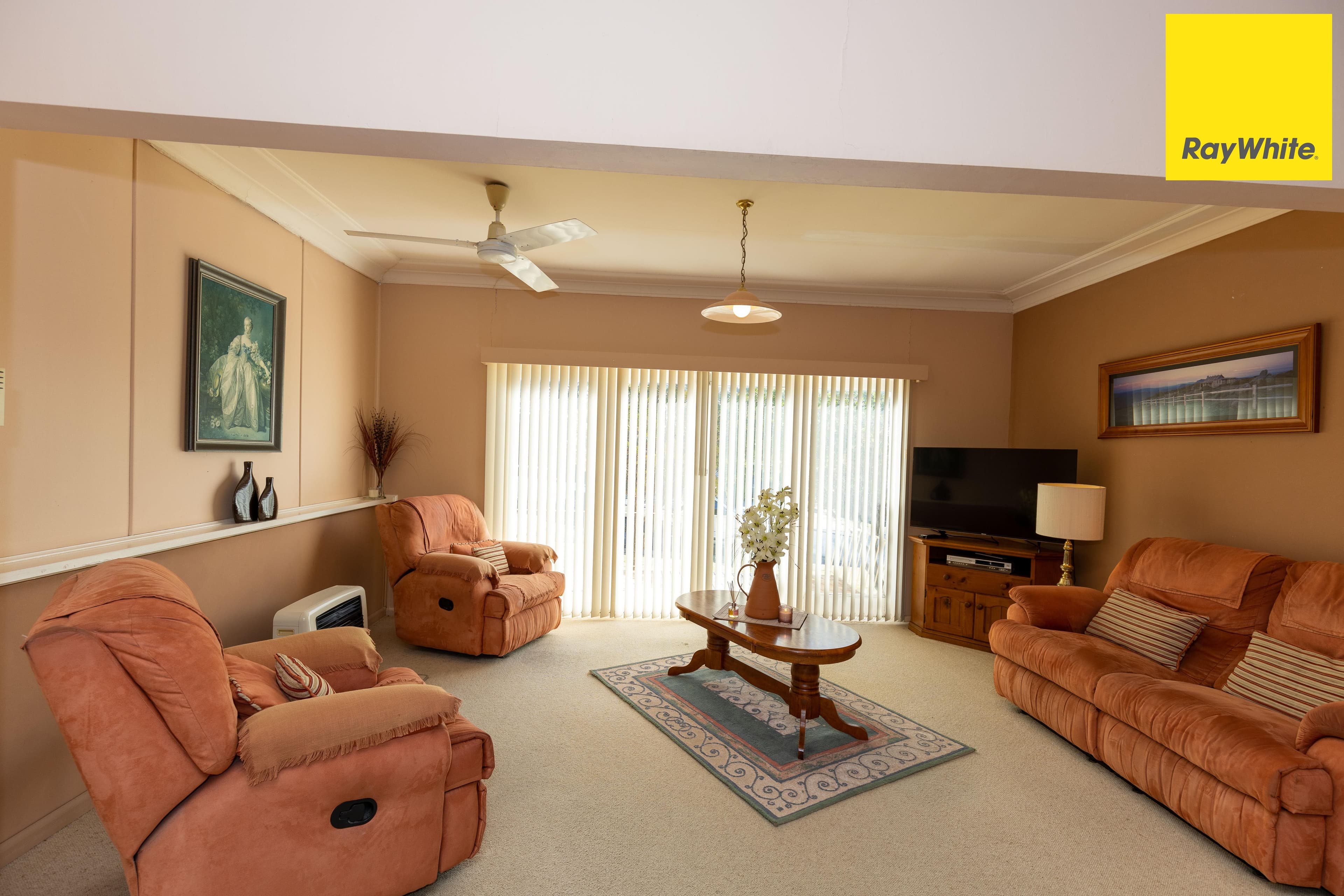 24 Lang Street, Inverell NSW 2360, Inverell - Thumbnail 2