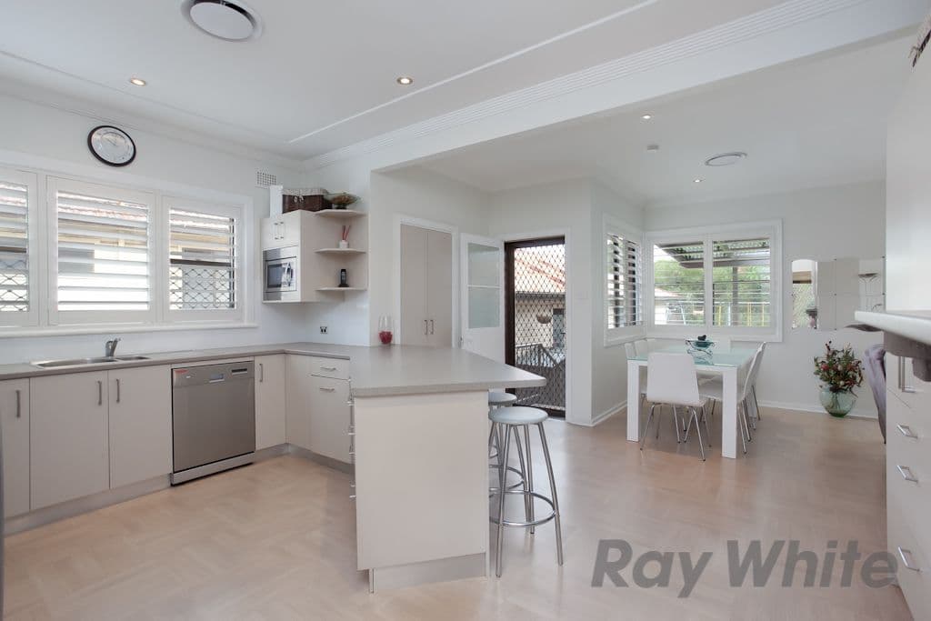 16 Freeman Street, NEW LAMBTON NSW 2305, New Lambton - Thumbnail 4