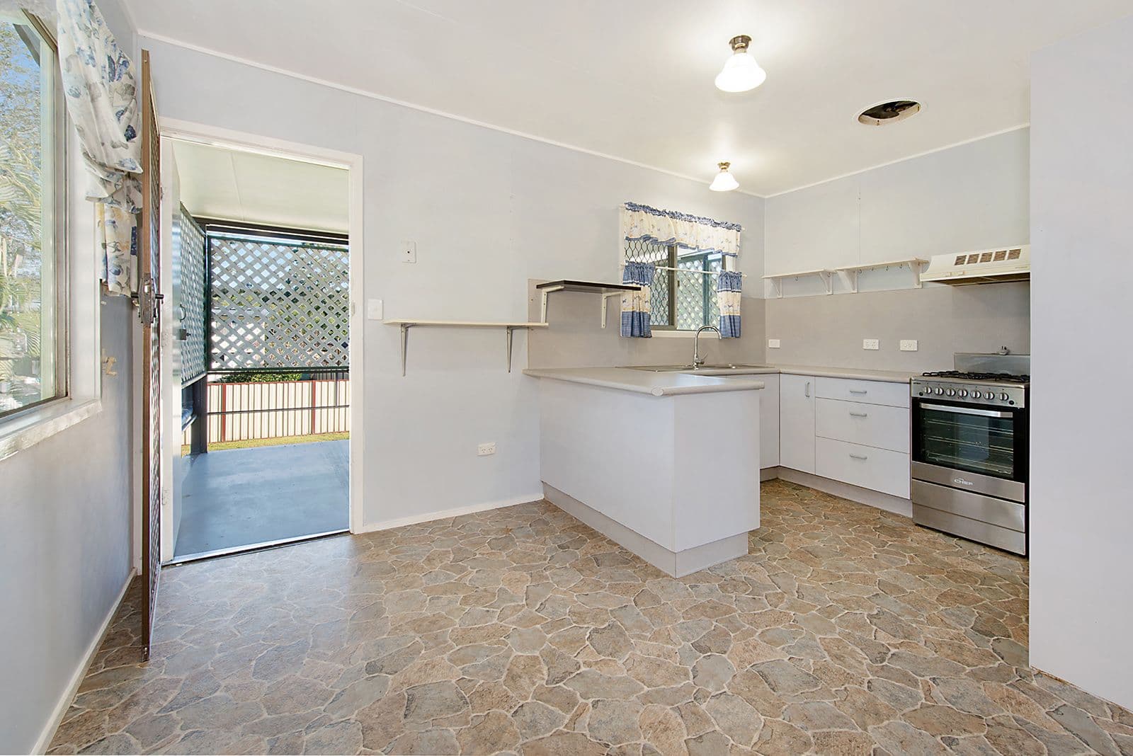 7 Doon Street, Kallangur QLD 4503, Kallangur - Thumbnail 6