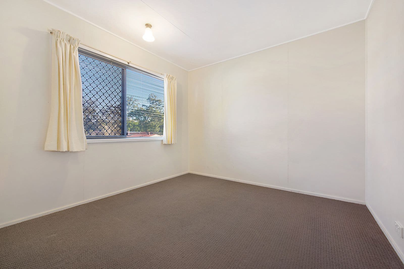 7 Doon Street, Kallangur QLD 4503, Kallangur - Thumbnail 8