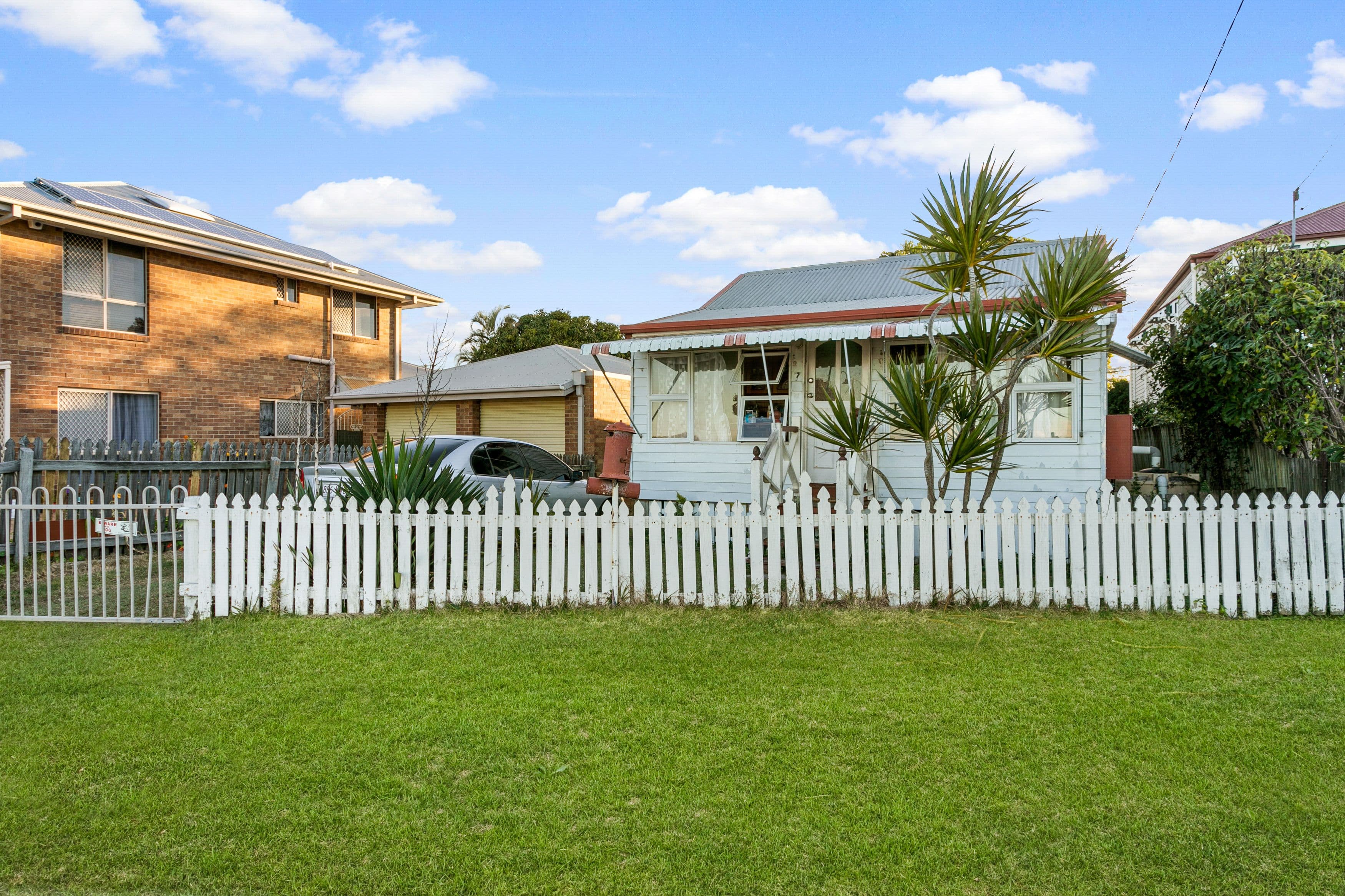 7 Esplanade, Deception Bay QLD 4508, Deception Bay - Thumbnail 3