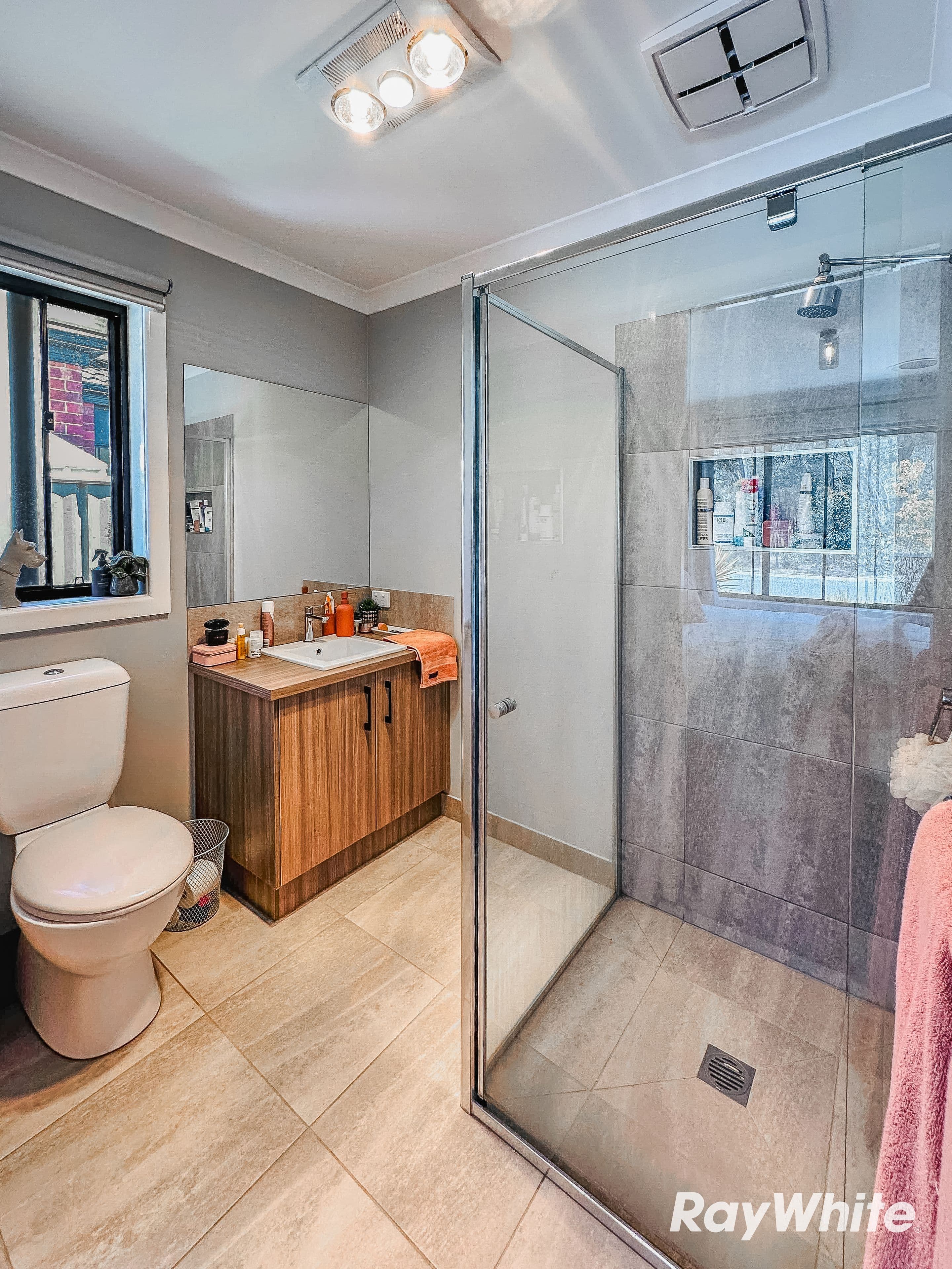 4 Blossom Drive, Epsom VIC 3551, Epsom - Thumbnail 3