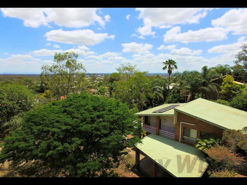 38 Lorrikeet Street, Bundamba QLD 4304, Bundamba - Thumbnail 2