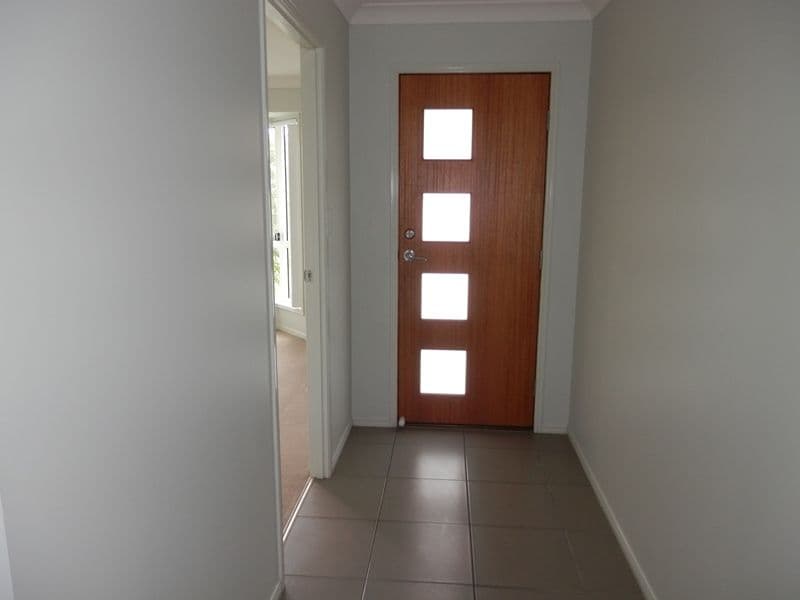 10 Brighton Street, RACEVIEW QLD 4305, Raceview - Thumbnail 2
