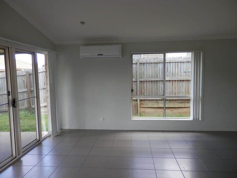 10 Brighton Street, RACEVIEW QLD 4305, Raceview - Thumbnail 4