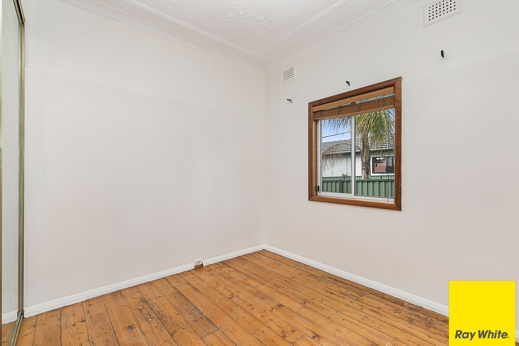 28 Renown Avenue, Wiley Park - Thumbnail 5