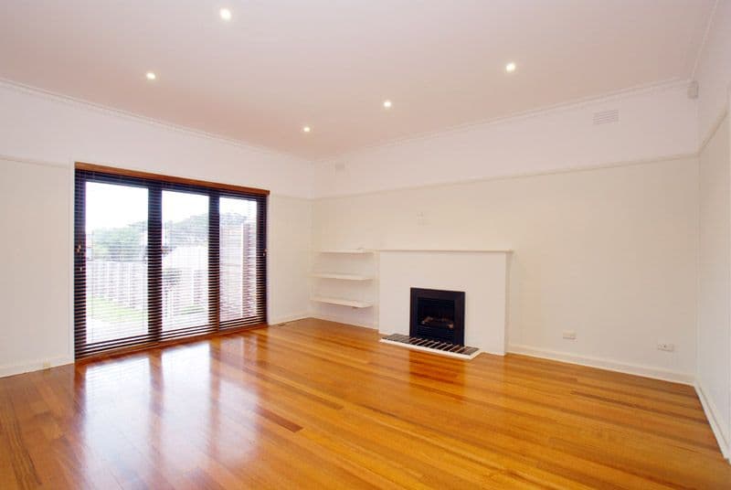 12 Lawrence Avenue, ASPENDALE VIC 3195, Aspendale - Thumbnail 4