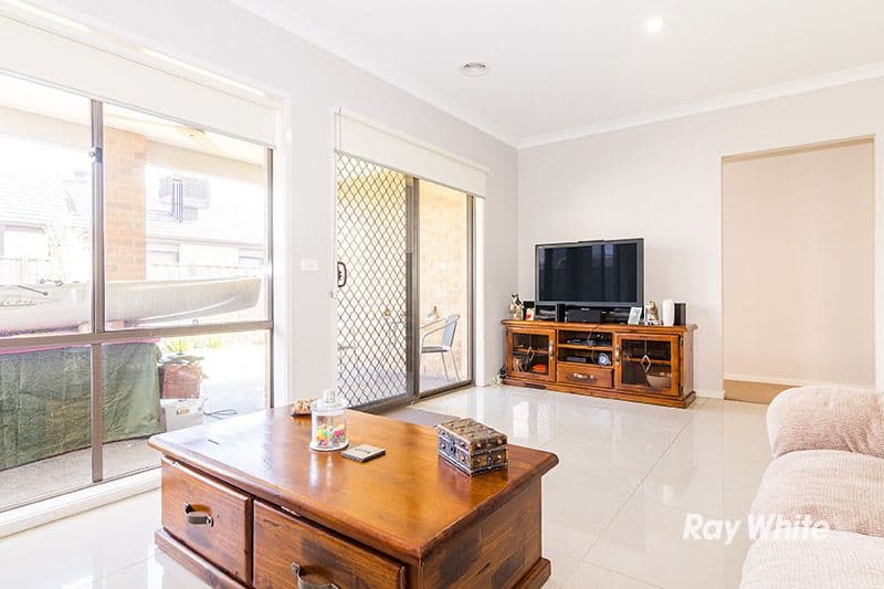 4 Sawgrass Way, Cranbourne West VIC 3977, Cranbourne West - Thumbnail 7
