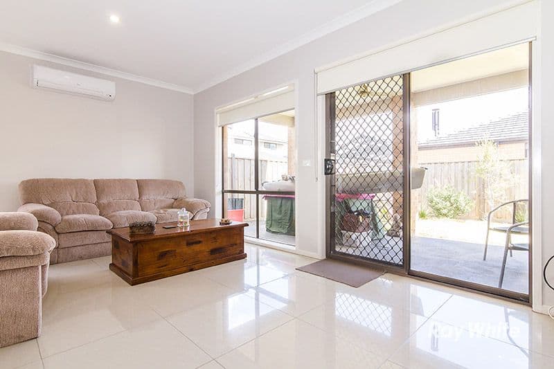 4 Sawgrass Way, Cranbourne West VIC 3977, Cranbourne West - Thumbnail 8