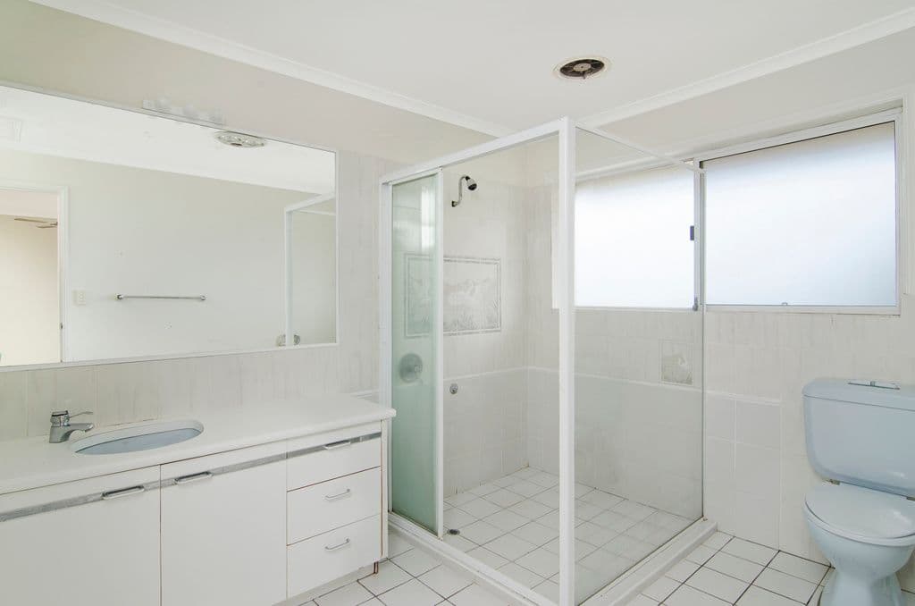 16 Bob Barnard Drive, TUGUN QLD 4224, Tugun - Thumbnail 7