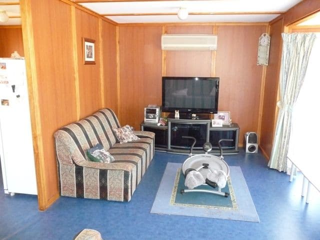 27 George Street, YORK WA 6302, York - Thumbnail 2