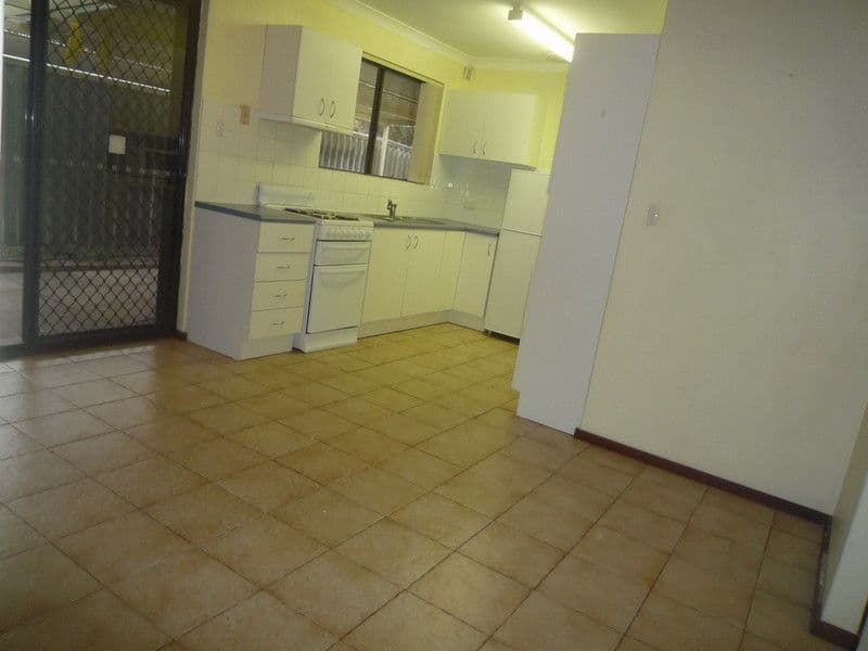 273 Lord Street, BEECHBORO WA 6063, Beechboro - Thumbnail 4