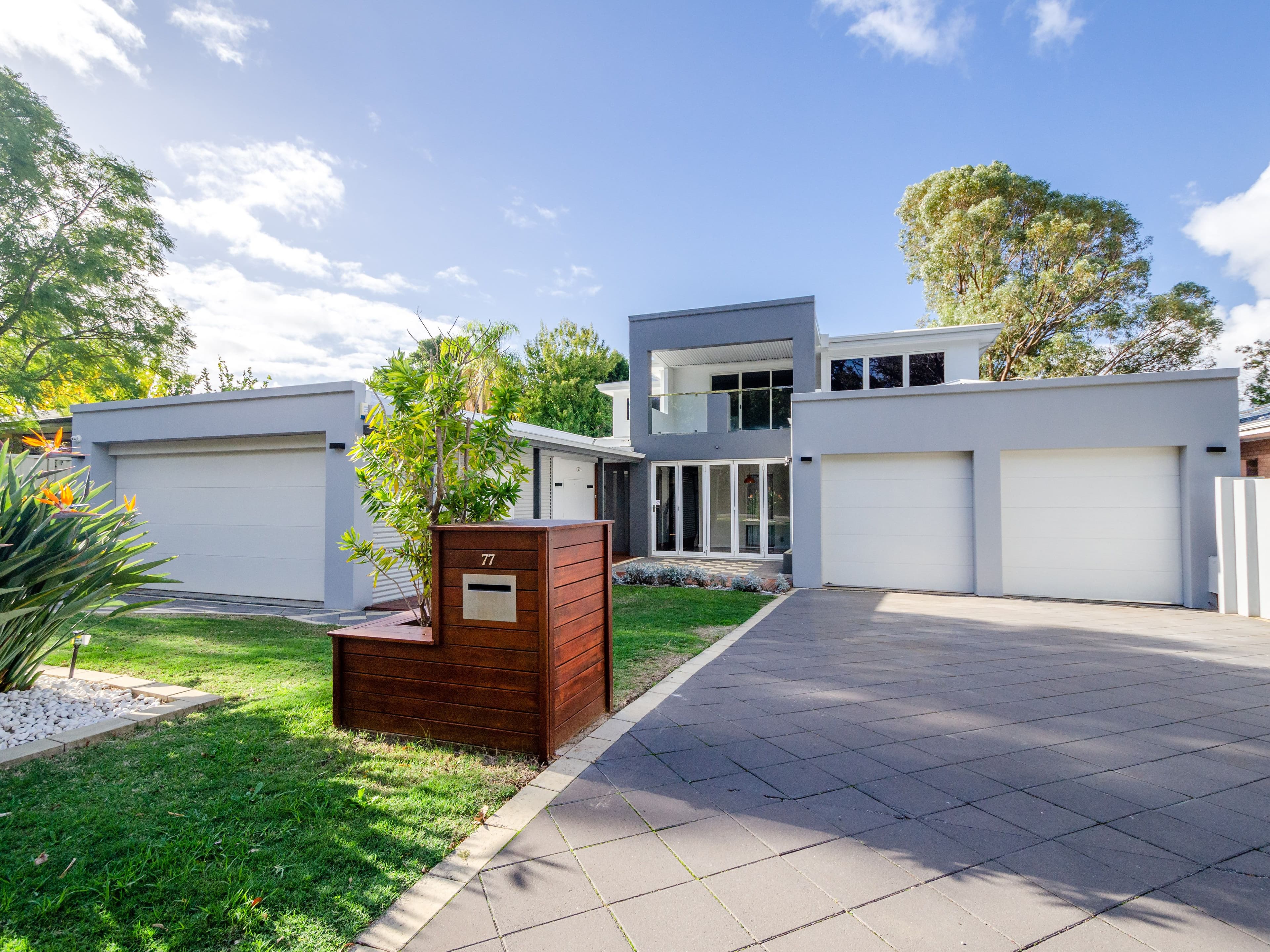 77 Cornwall Street, Dianella WA 6059, Dianella - Thumbnail 2
