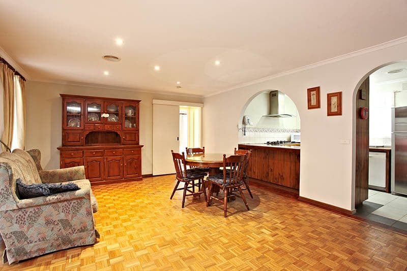 74 LAURISTON Drive, COLDSTREAM VIC 3770, Coldstream - Thumbnail 3