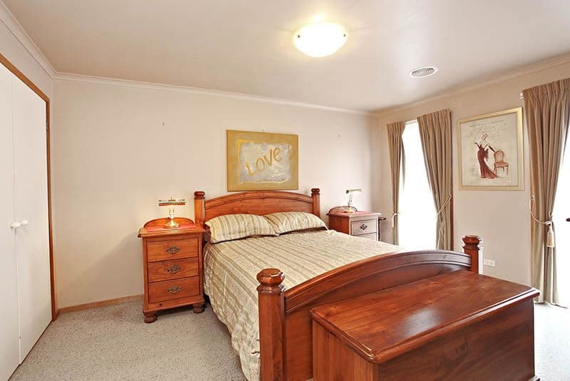 74 LAURISTON Drive, COLDSTREAM VIC 3770, Coldstream - Thumbnail 7