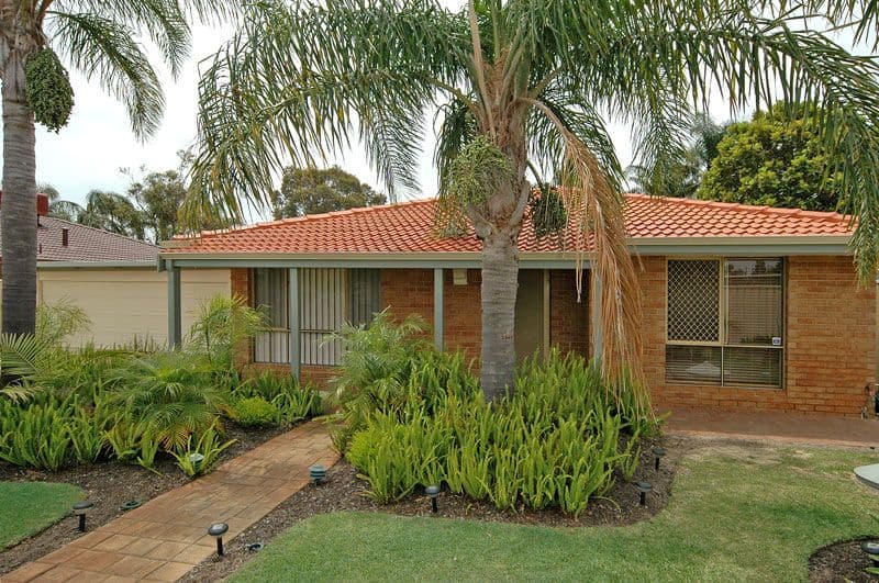6 Irrawaddy Place, BEECHBORO WA 6063, Beechboro - Thumbnail 2