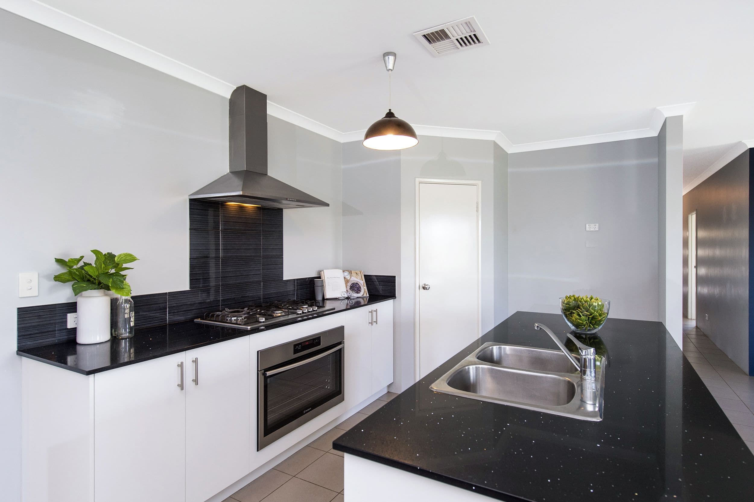 4 Colonial Boulevard, Baldivis WA 6171, Baldivis - Thumbnail 2