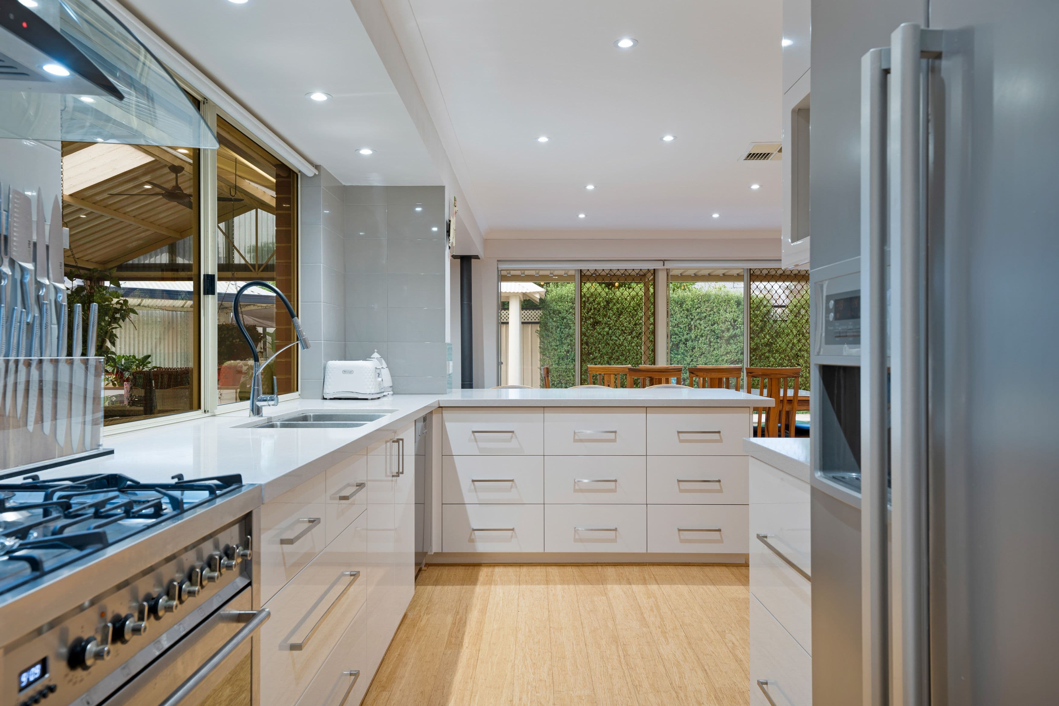 17 Seaton Court, South Guildford WA 6055, South Guildford - Thumbnail 4