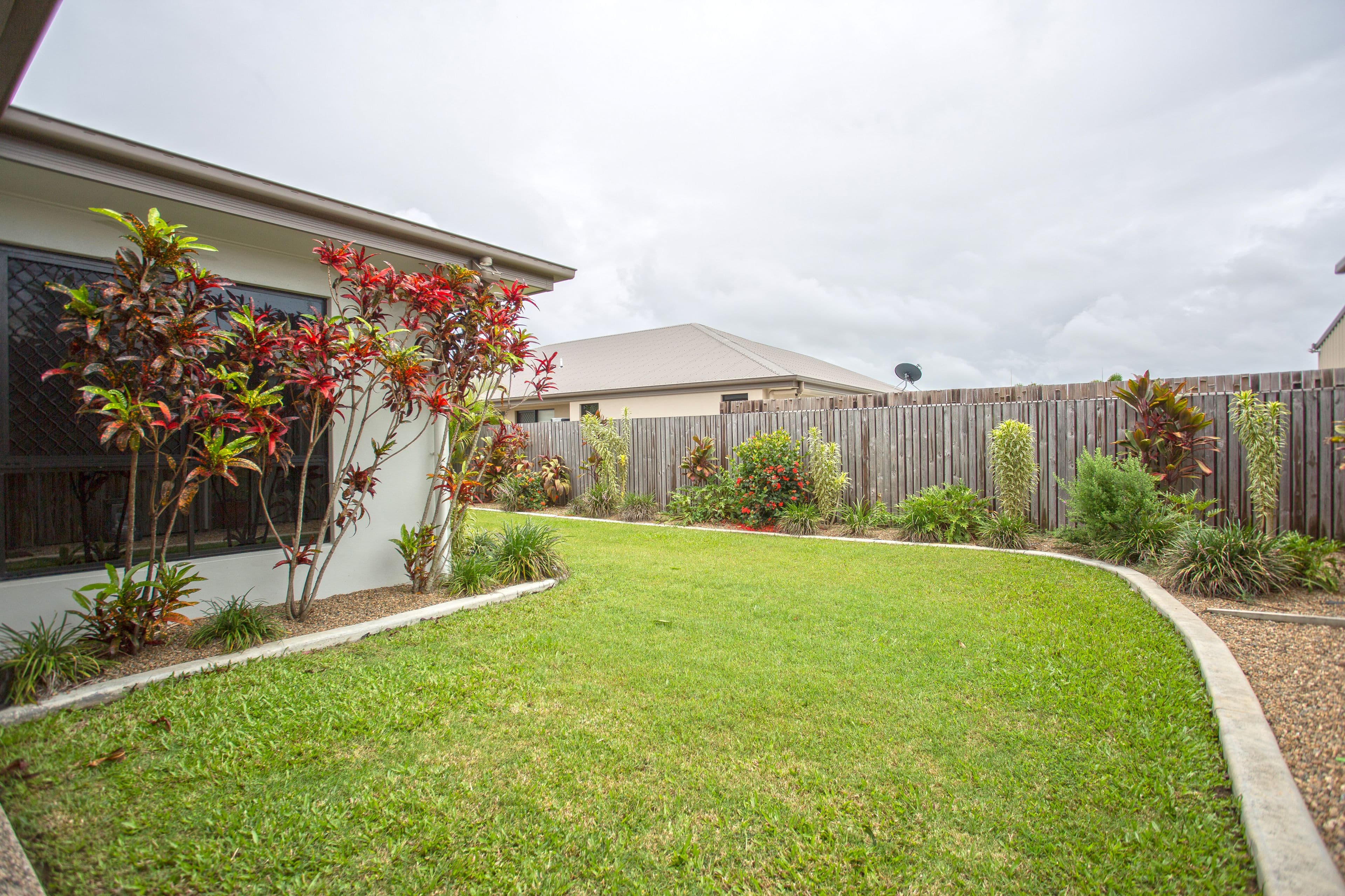 65 Pioneer Street, Glenella QLD 4740, Glenella - Thumbnail 5