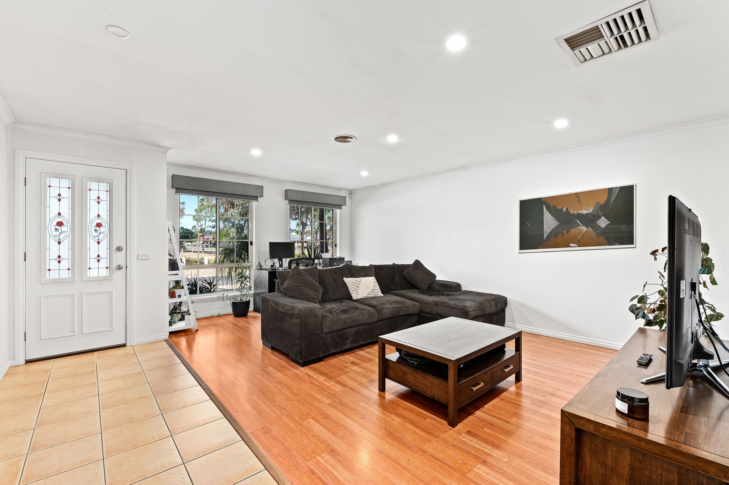 13 Rolain Avenue, South Morang VIC 3752, South Morang - Thumbnail 8