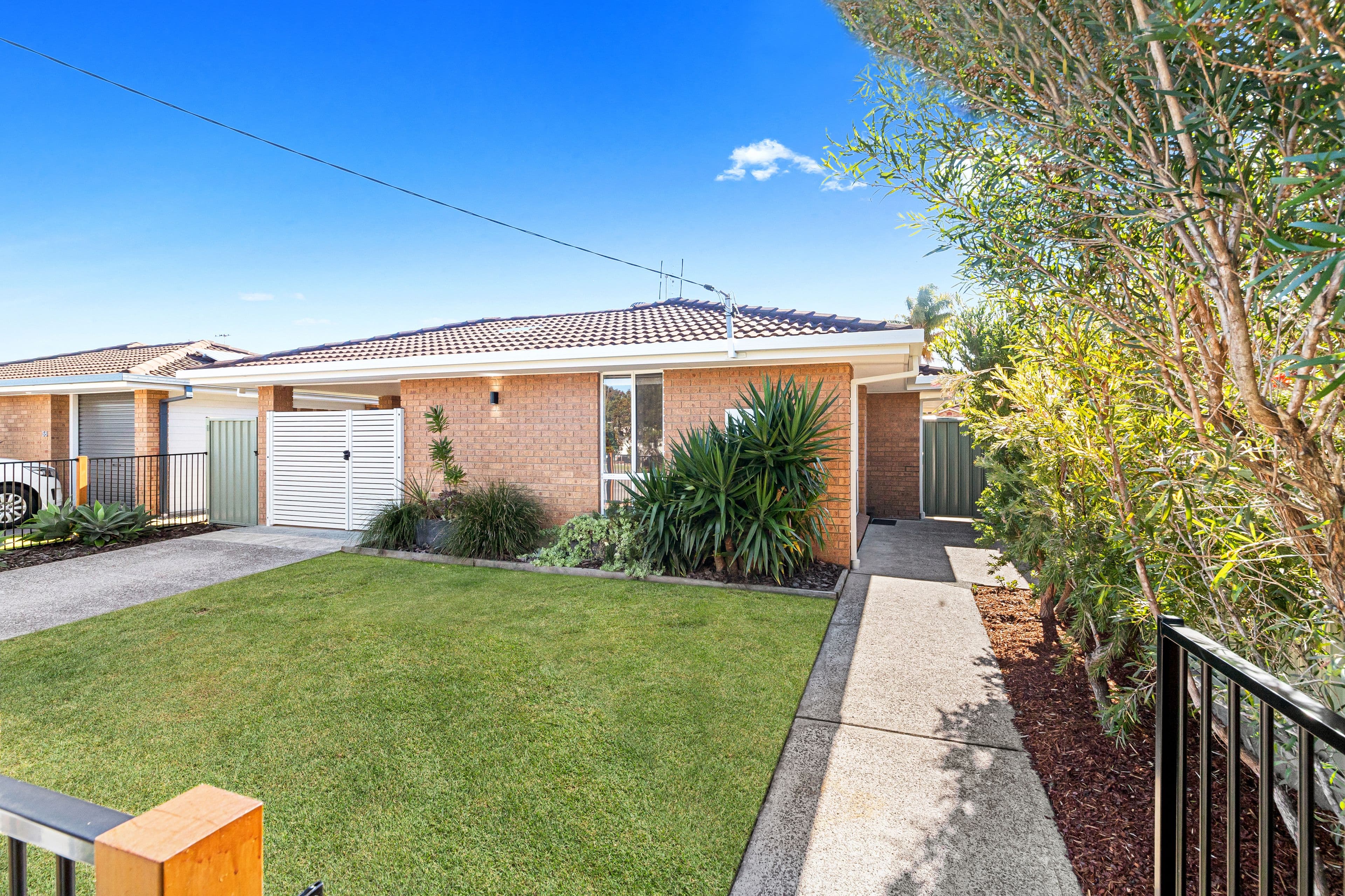 40 Narambi Road, Buff Point NSW 2262, Buff Point - Image 1