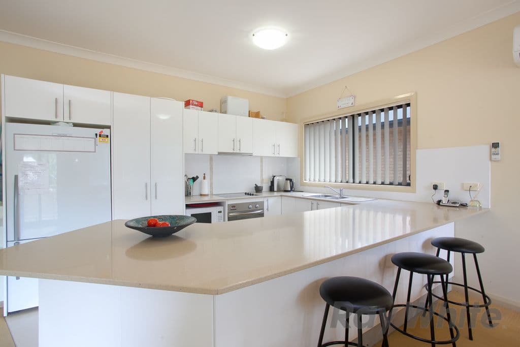 2 Adam Street, BLACKALLS PARK NSW 2283, Blackalls Park - Thumbnail 4