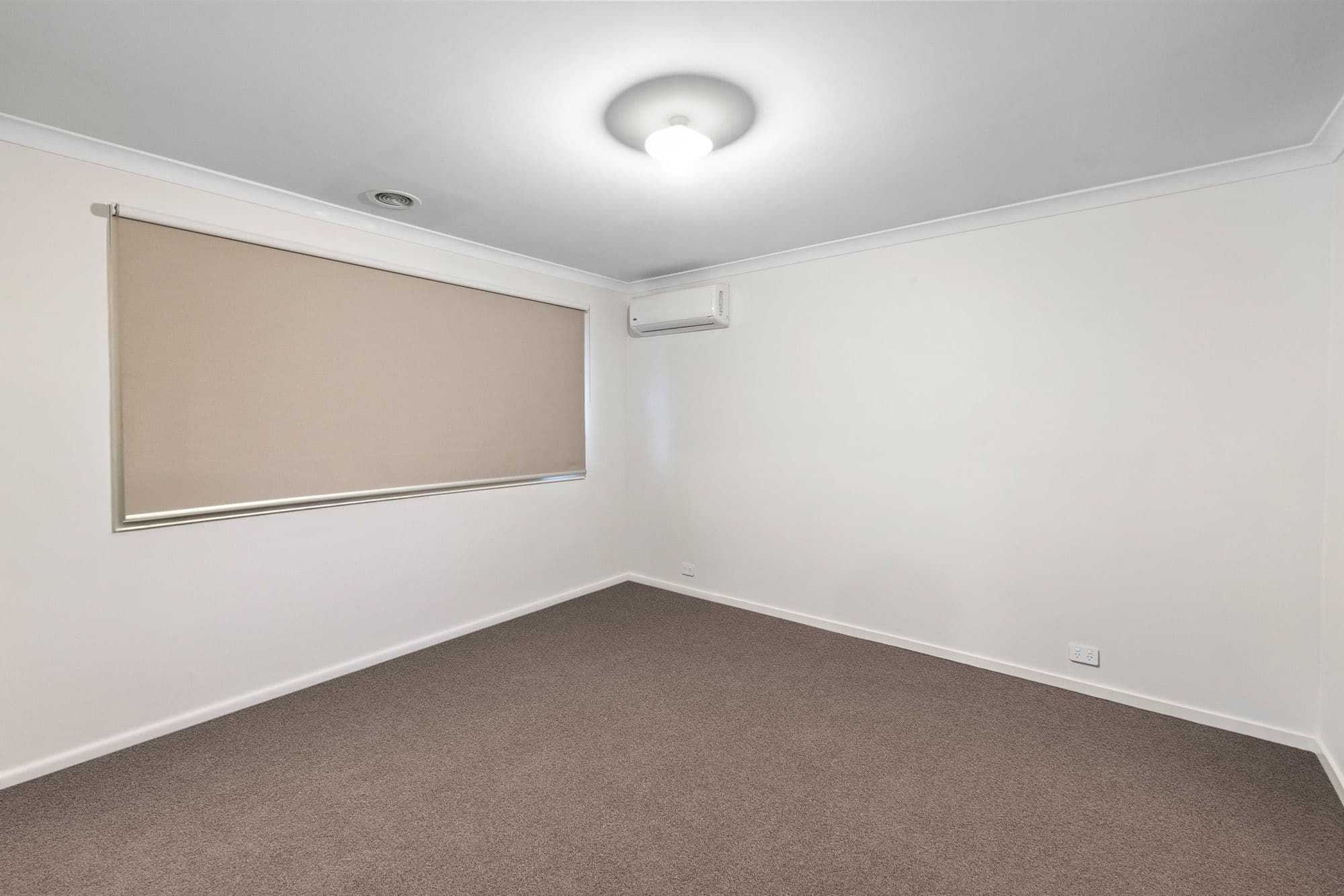 15 Yallaroo Chase, Werribee VIC 3030, Werribee - Thumbnail 6