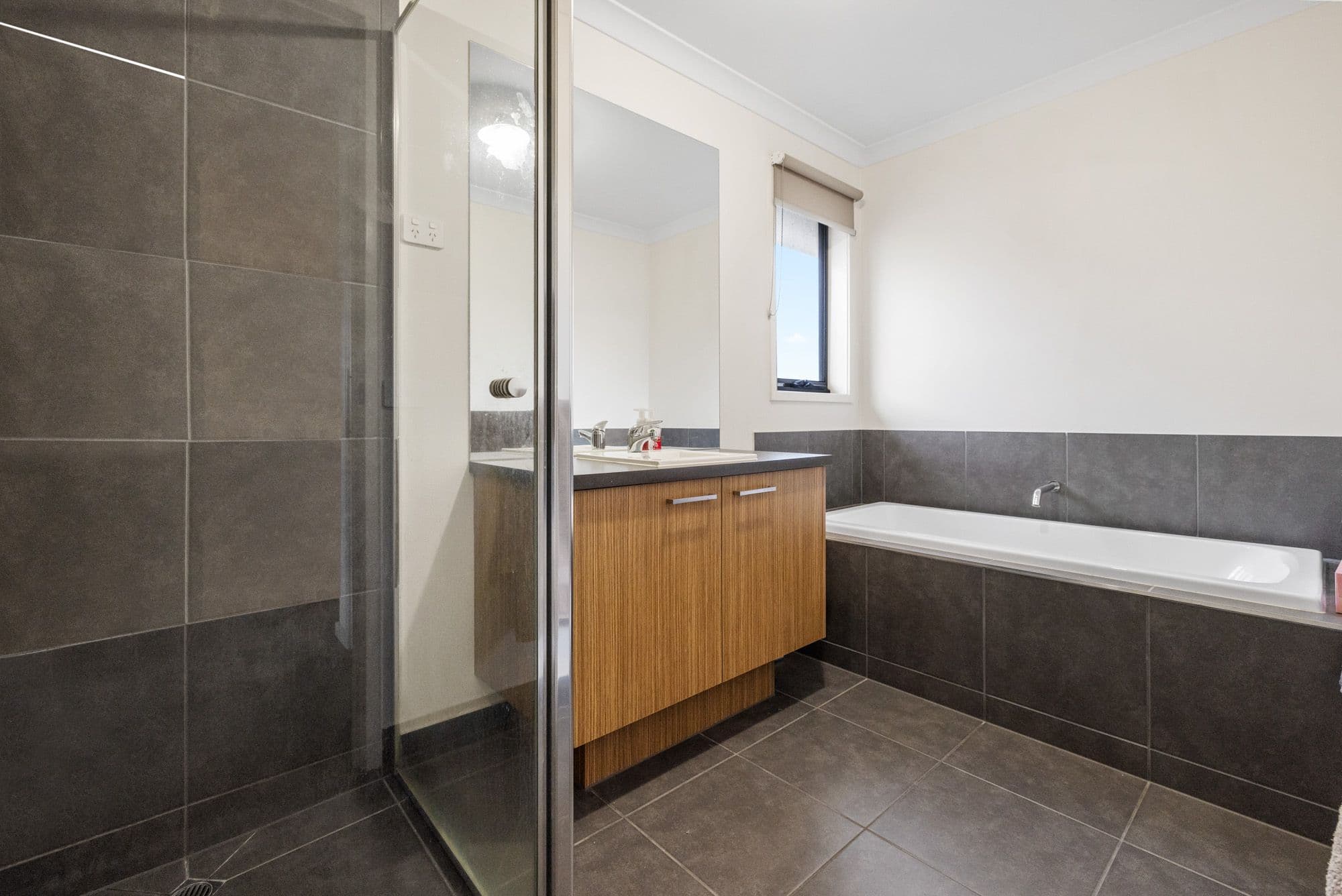 15 Yallaroo Chase, Werribee VIC 3030, Werribee - Thumbnail 8