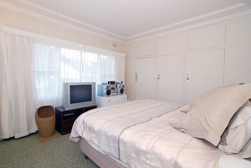 13  Barker Street, CHELTENHAM VIC 3192, Cheltenham - Thumbnail 2