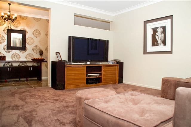 25 Fallon Drive, MIDDLE RIDGE QLD 4350, Middle Ridge - Thumbnail 6