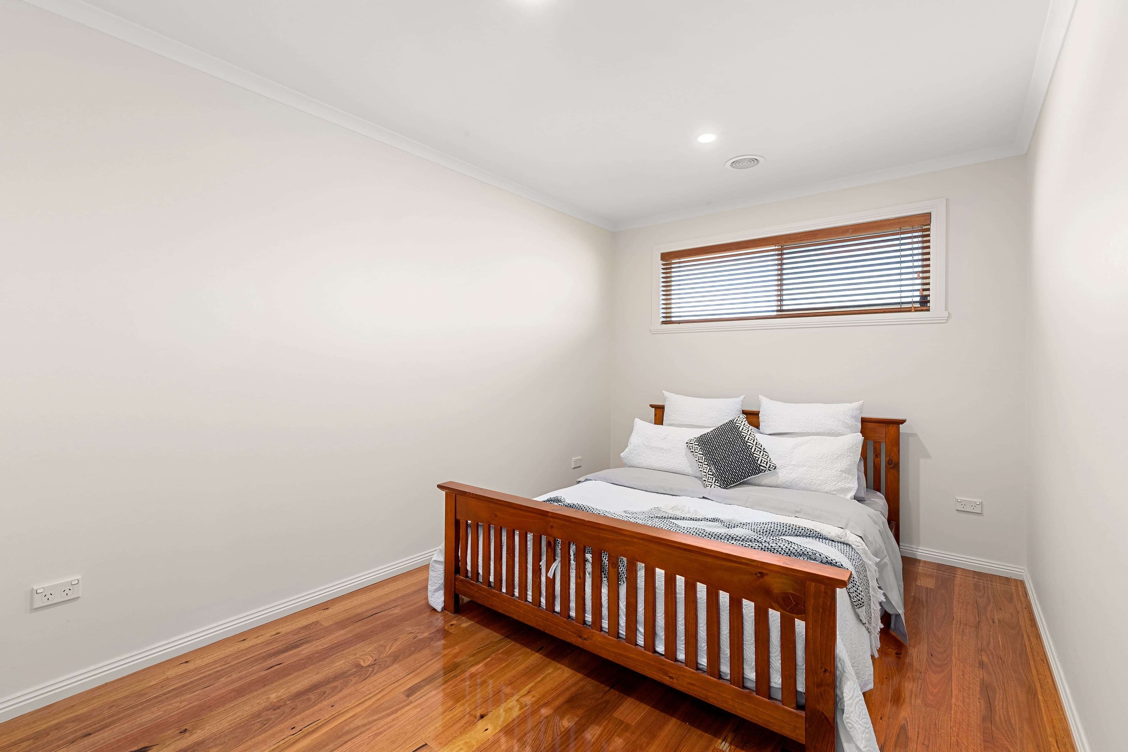 1A Bromwich Court, Mill Park VIC 3082, Mill Park - Thumbnail 6