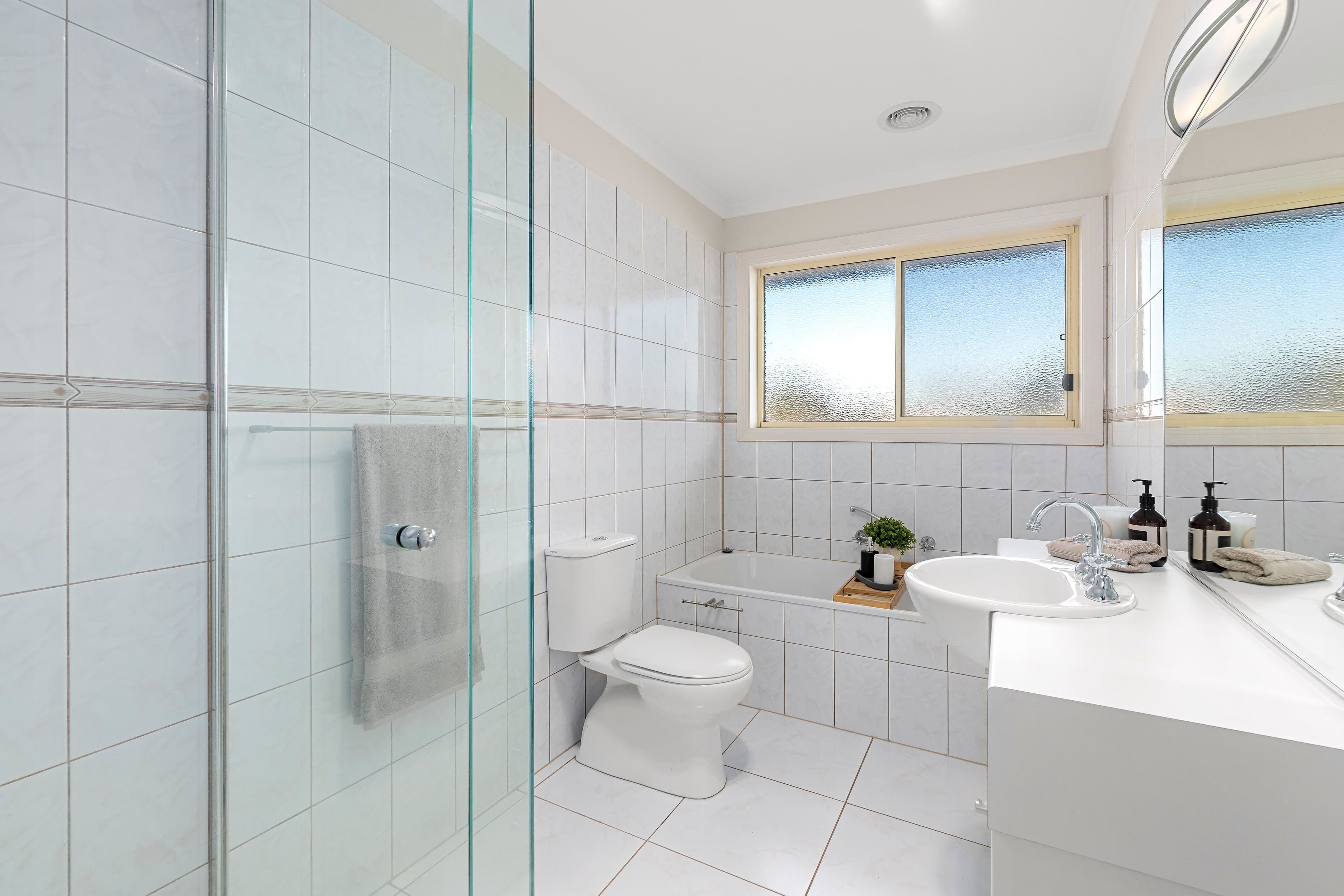 1A Bromwich Court, Mill Park VIC 3082, Mill Park - Thumbnail 8