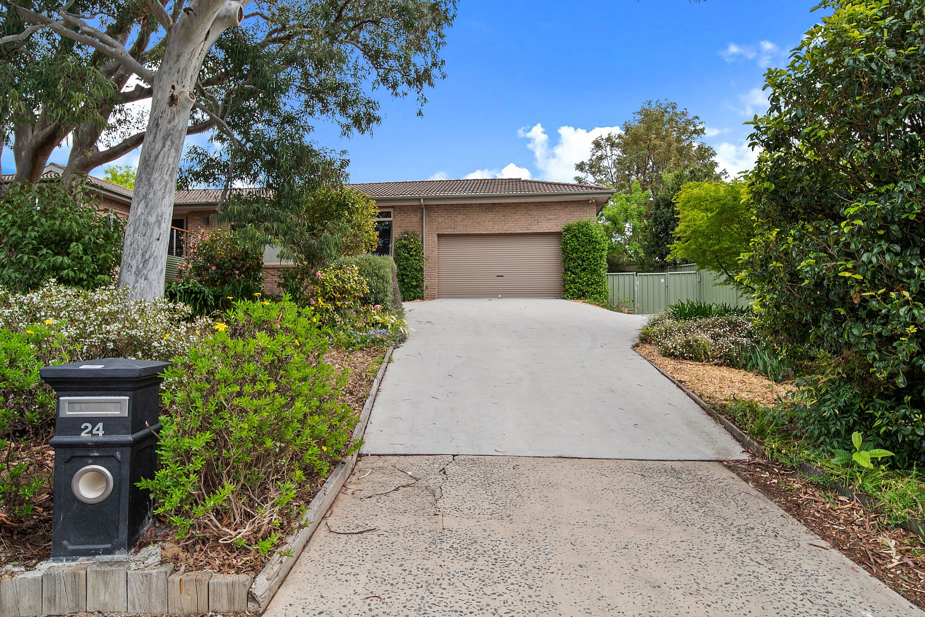 24 Magrath Crescent, Spence ACT 2615, Spence - Thumbnail 2