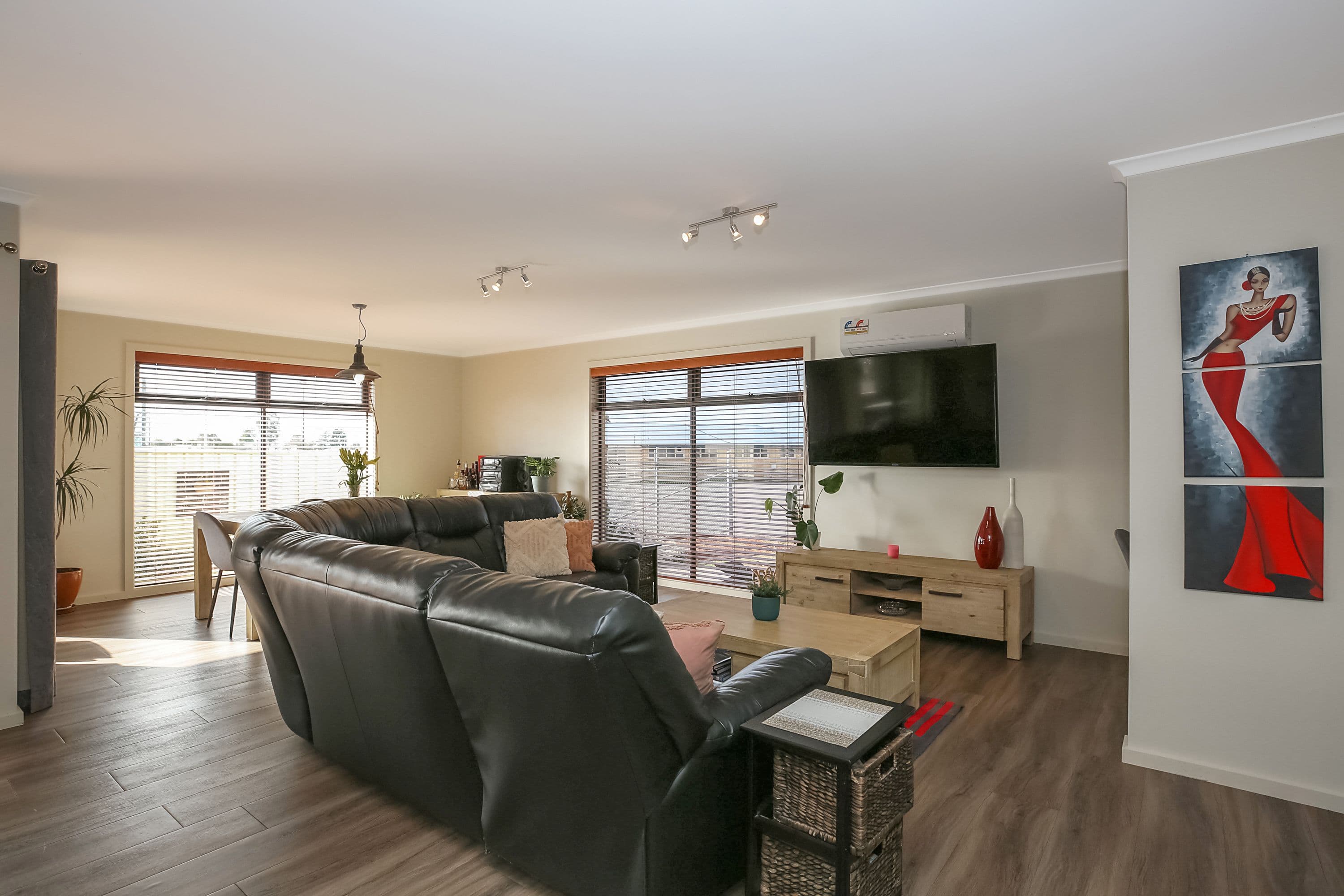 3 Myers Street, Colac VIC 3250, Colac - Thumbnail 2