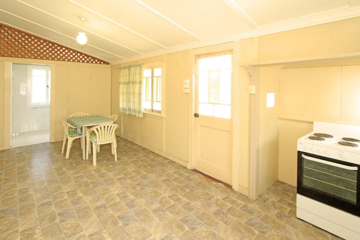 108 Main Street, PARK AVENUE QLD 4701, Park Avenue - Thumbnail 3