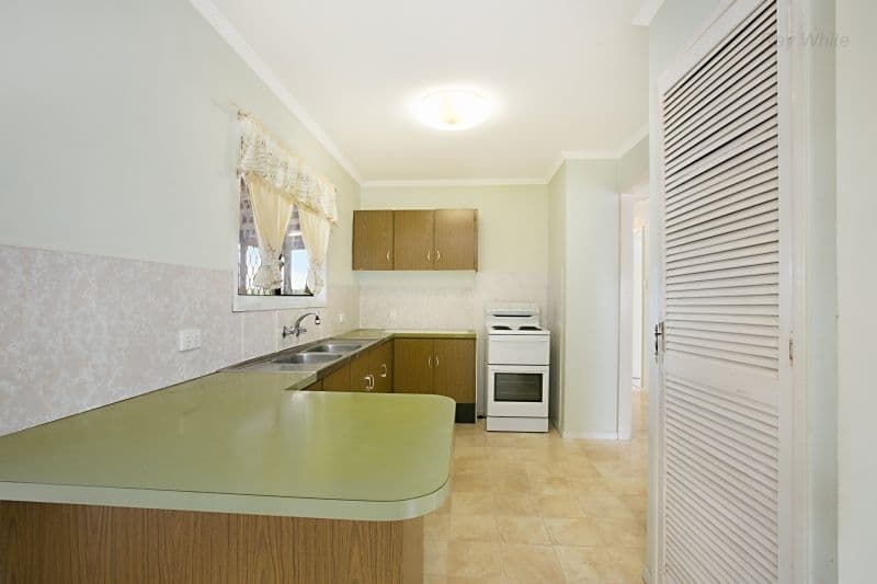 62 Greenore Street, BRACKEN RIDGE QLD 4017, Bracken Ridge - Thumbnail 2