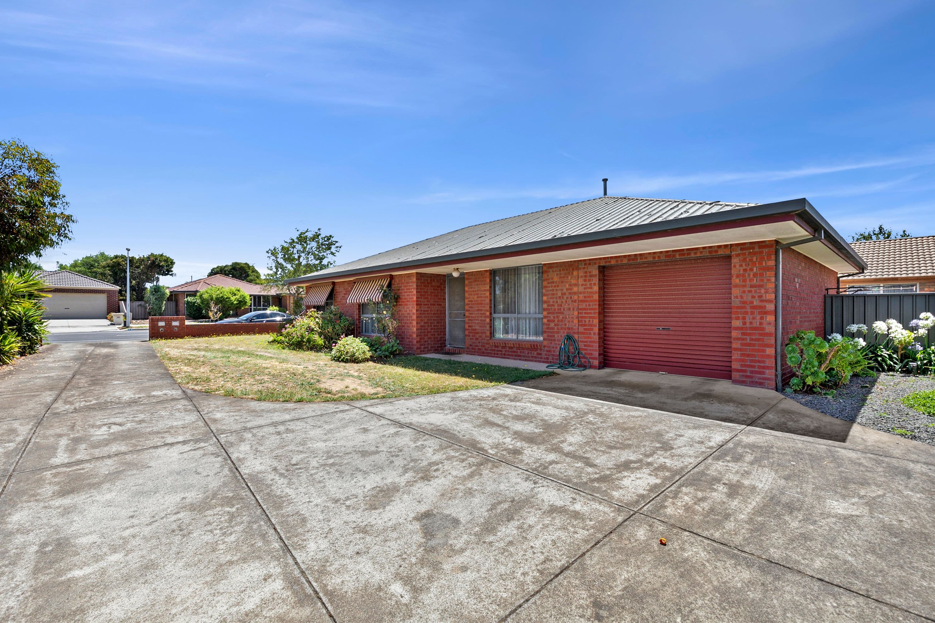 27 Lawrie Drive, Alfredton VIC 3350, Alfredton - Thumbnail 2