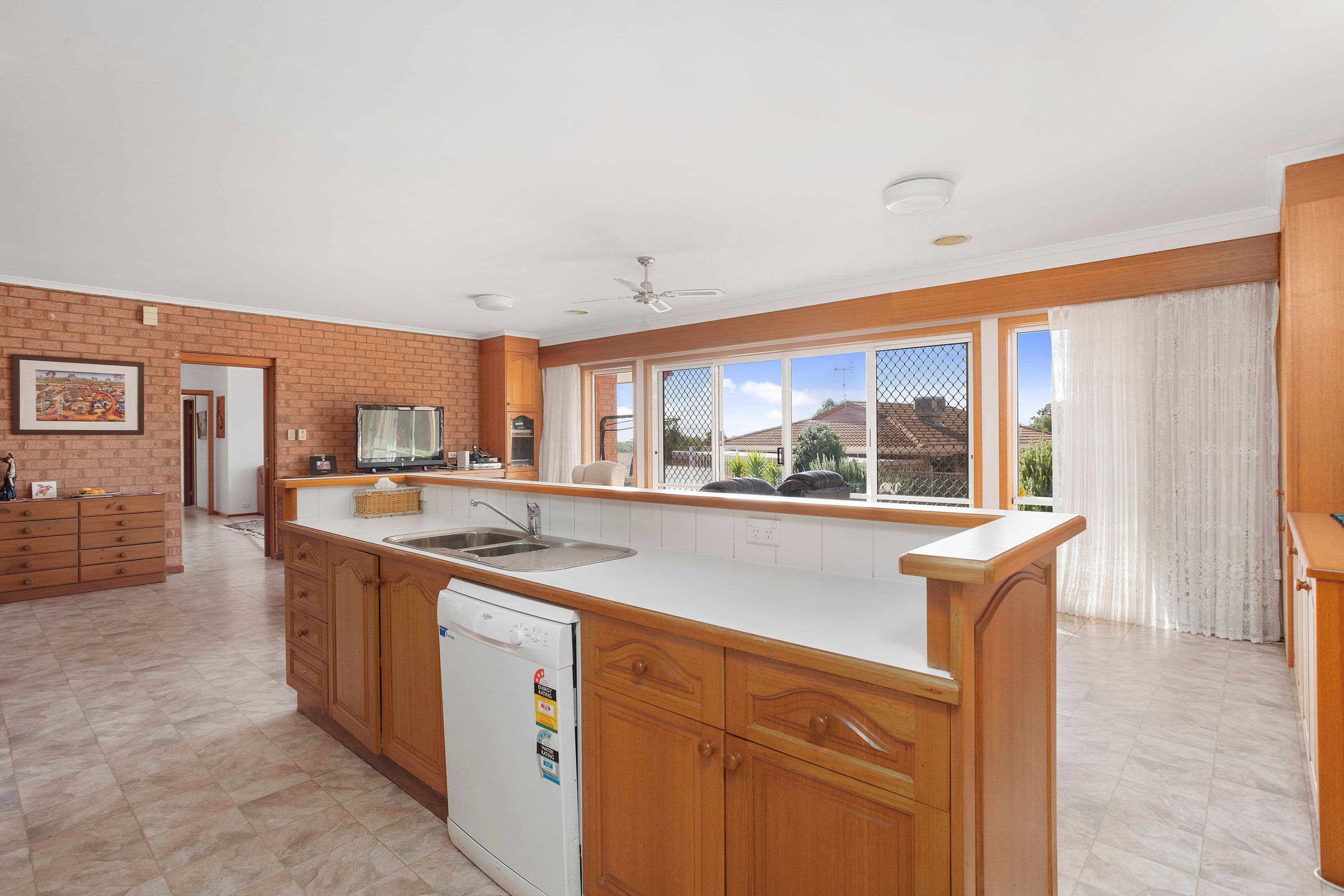 24 Harley Street, Strathdale VIC 3550, Strathdale - Thumbnail 8