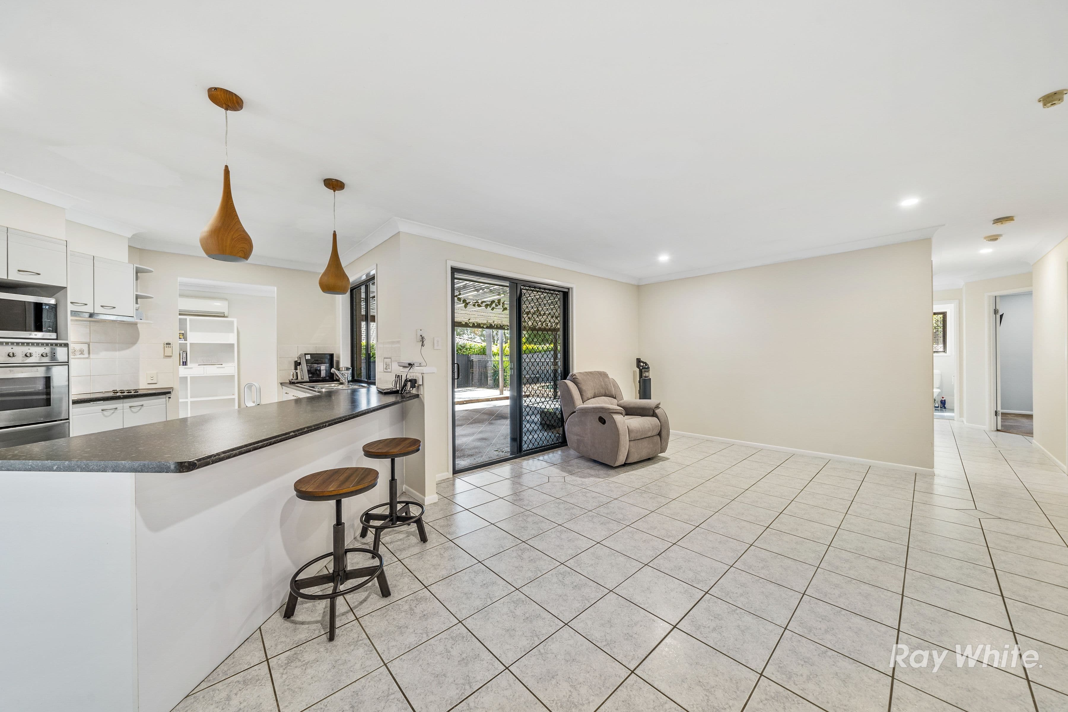 10 Rincon Street, Heritage Park QLD 4118, Heritage Park - Thumbnail 8