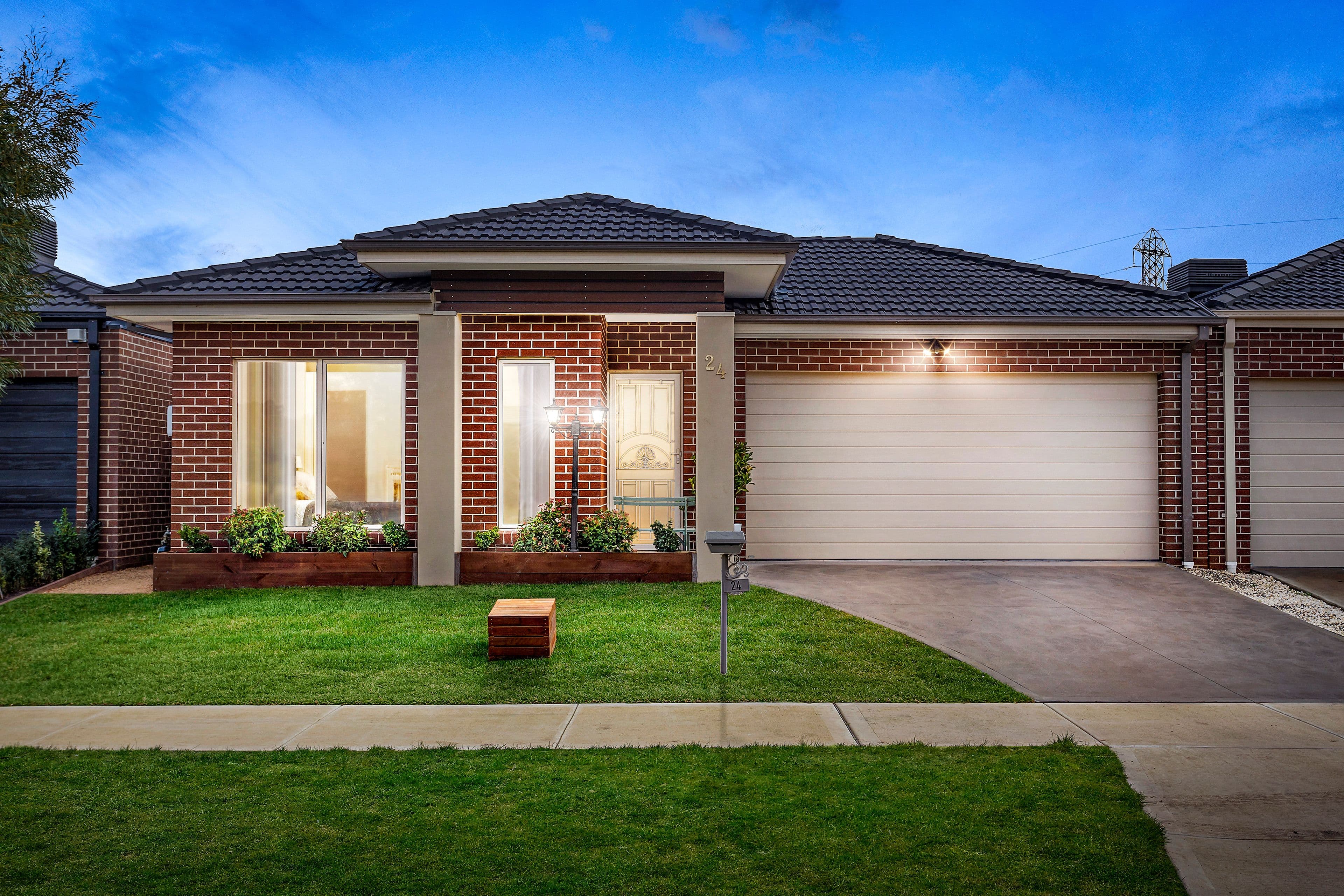 24 Adoquin Street, Doreen VIC 3754, Doreen - Image 1