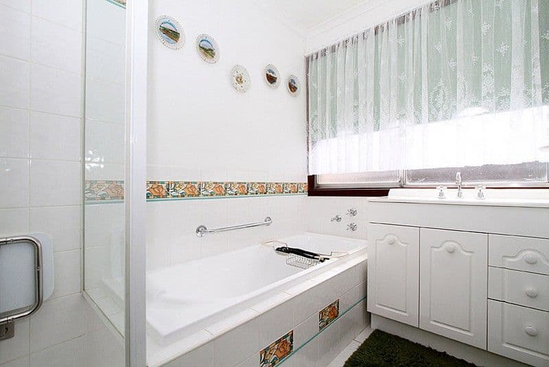 6 Claredale Avenue, GLADSTONE PARK VIC 3043, Gladstone Park - Thumbnail 7
