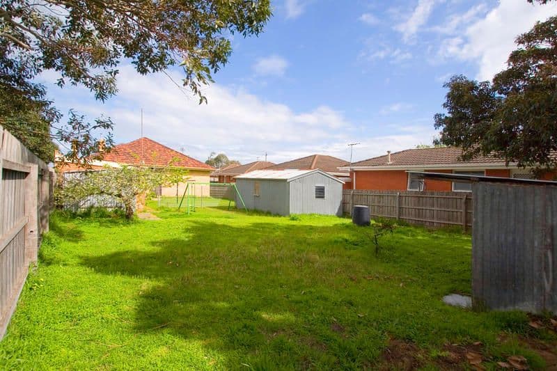 Unit 11/18 Mawarra Street, Palm Beach, QLD, 4221, Palm Beach - Thumbnail 2