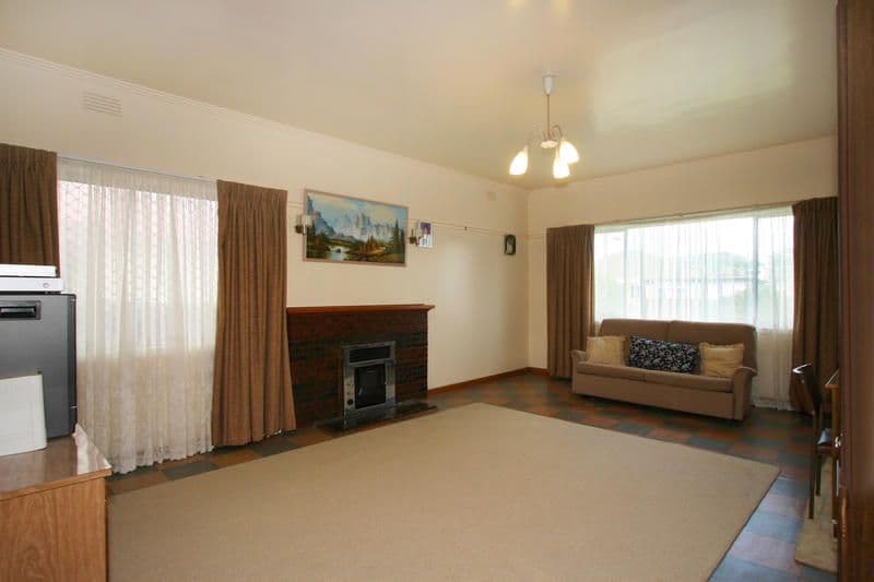 Unit 11/18 Mawarra Street, Palm Beach, QLD, 4221, Palm Beach - Thumbnail 4