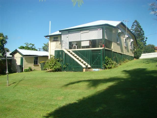 18 Fairley Street, INDOOROOPILLY QLD 4068, Indooroopilly - Thumbnail 2