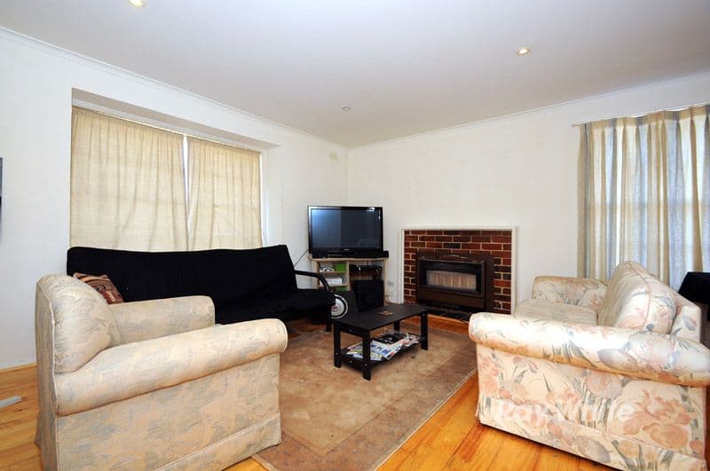 12 Lynette Court, NOBLE PARK VIC 3174, Noble Park - Thumbnail 4