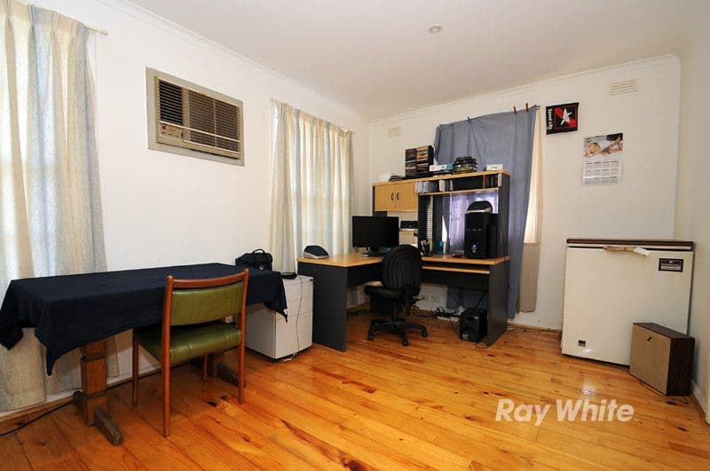 12 Lynette Court, NOBLE PARK VIC 3174, Noble Park - Thumbnail 5
