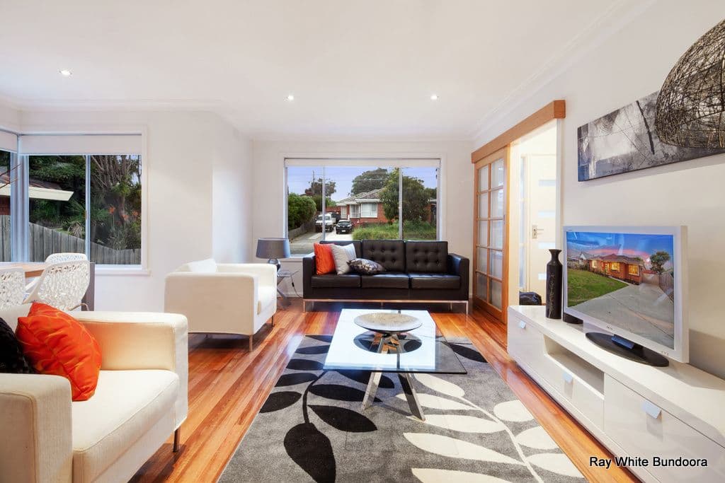 9 Darren Avenue, BUNDOORA VIC 3083, Bundoora - Thumbnail 2